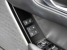 Land Rover Range Rover Velar P250 R-Dynamic HSE