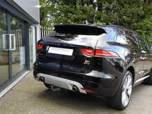 Jaguar F-PACE V6 S