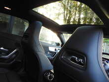 Mercedes-Benz CLA CLA180h MHEV AMG Line