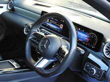 Mercedes-Benz CLA CLA180h MHEV AMG Line