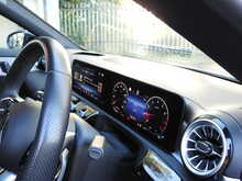 Mercedes-Benz CLA CLA180h MHEV AMG Line