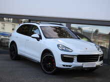 Porsche Cayenne T V8 Turbo