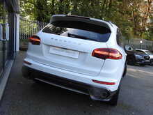 Porsche Cayenne T V8 Turbo