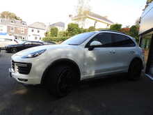 Porsche Cayenne T V8 Turbo