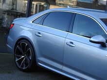 Audi A4 TDI V6 S line Quattro