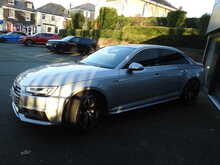 Audi A4 TDI V6 S line Quattro