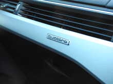 Audi A4 TDI V6 S line Quattro