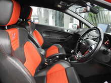 Ford Fiesta T EcoBoost ST-3