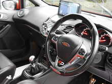 Ford Fiesta T EcoBoost ST-3