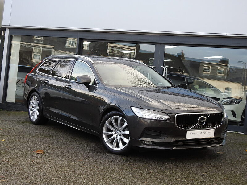 Volvo V90, 2.0 D4 Momentum Plus Estate 5dr Diesel Auto Euro 6 (s/s) (190 ps)