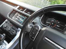 Land Rover Range Rover Sport SD V6 HSE