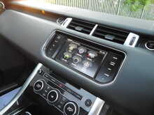 Land Rover Range Rover Sport SD V6 HSE