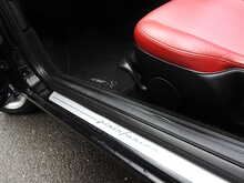 Ford Streetka Red