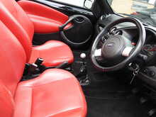 Ford Streetka Red