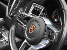 Porsche Macan TD V6 S