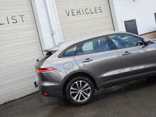 Jaguar F-PACE P250i R-Sport