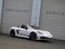Porsche 718 Boxster T S