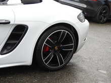 Porsche 718 Boxster T S