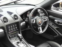 Porsche 718 Boxster T S