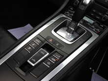 Porsche 718 Boxster T S