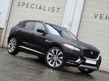 Jaguar F-PACE V6 S
