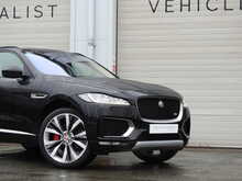 Jaguar F-PACE V6 S