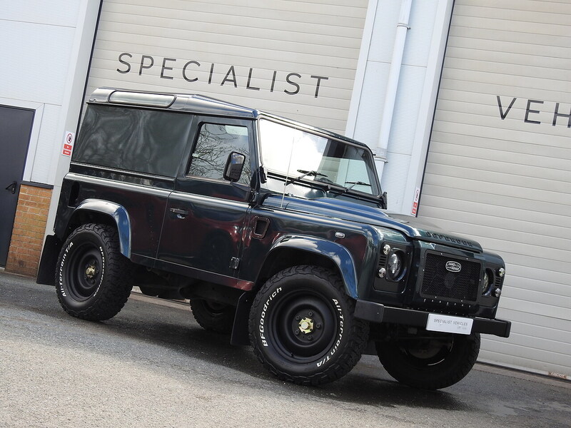 Land Rover Defender 90, 2.2 TDCi XS Hard Top SUV 3dr Diesel Manual 4WD SWB Euro 5 (122 ps)