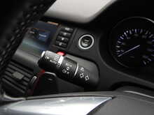 Land Rover Discovery Sport TD4 HSE Luxury