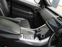 Land Rover Range Rover Sport SD V6 HSE