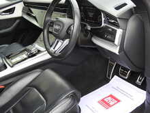Audi Q8 TDI V6 S line