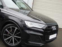 Audi Q7 TDI V6 Black Edition