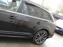 Audi Q7 TDI V6 Black Edition