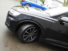 Audi Q7 TDI V6 Black Edition