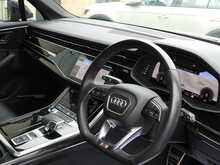 Audi Q7 TDI V6 Black Edition