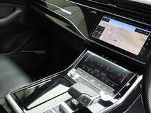 Audi Q7 TDI V6 Black Edition
