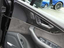 Audi Q7 TDI V6 Black Edition