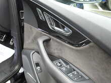 Audi Q7 TDI V6 Black Edition