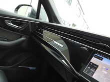 Audi Q7 TDI V6 Black Edition