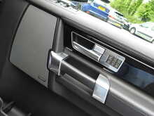 Land Rover Discovery 4 SD V6 HSE Luxury