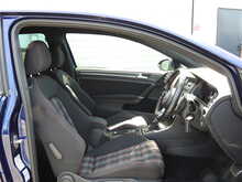 Volkswagen Golf TSI GTI Performance