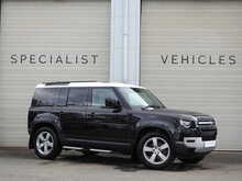 Land Rover Defender 110 D250 MHEV SE