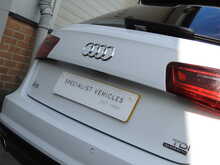 Audi A6 Avant BiTDI V6 Black Edition