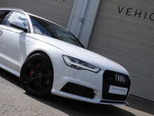 Audi A6 Avant BiTDI V6 Black Edition