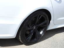Audi A6 Avant BiTDI V6 Black Edition