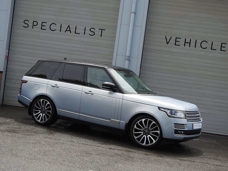 Land Rover Range Rover, 3.0 TD V6 Autobiography SUV 5dr Diesel Auto 4WD Euro 6 (s/s) (258 ps)