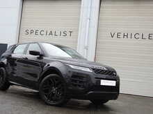 Land Rover Range Rover Evoque P300e R-Dynamic SE