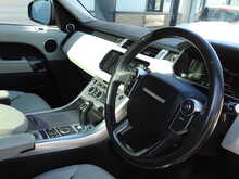 Land Rover Range Rover Sport SD V6 HSE