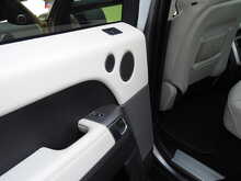 Land Rover Range Rover Sport SD V6 HSE