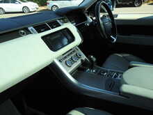 Land Rover Range Rover Sport SD V6 HSE