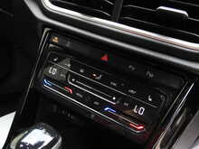 Volkswagen T-Roc TSI R-Line